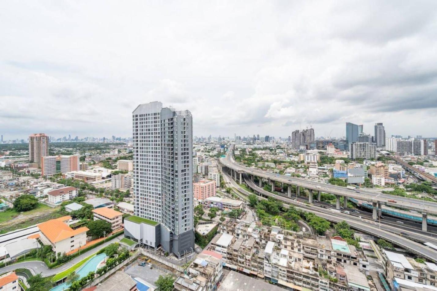 Ferienwohnung Bkk Downtown2Min Walk Tobts Ban Khlong Samrong Exterior foto